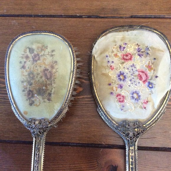 Vintage (Victorian/Edwardian) Vanity Set - Picture 3 of 6